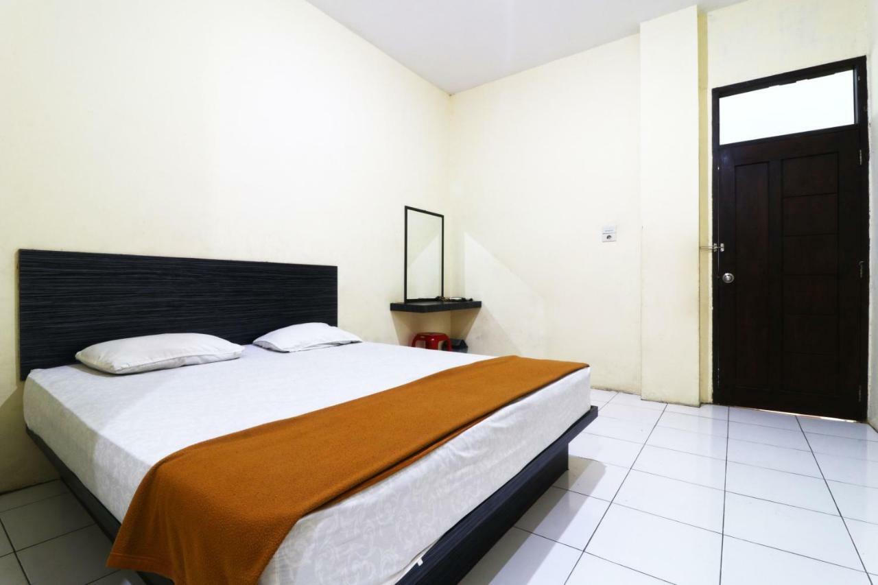 Guest House Taman Sari Syariah Pekanbaru Exterior foto